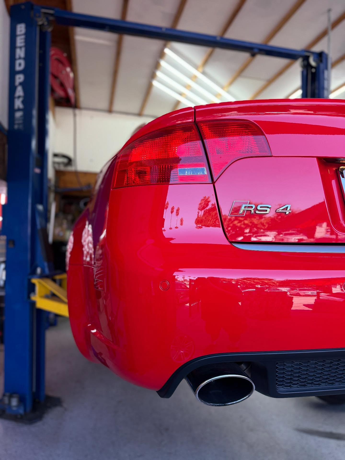 An all time favorite. ???️ Audi RS4