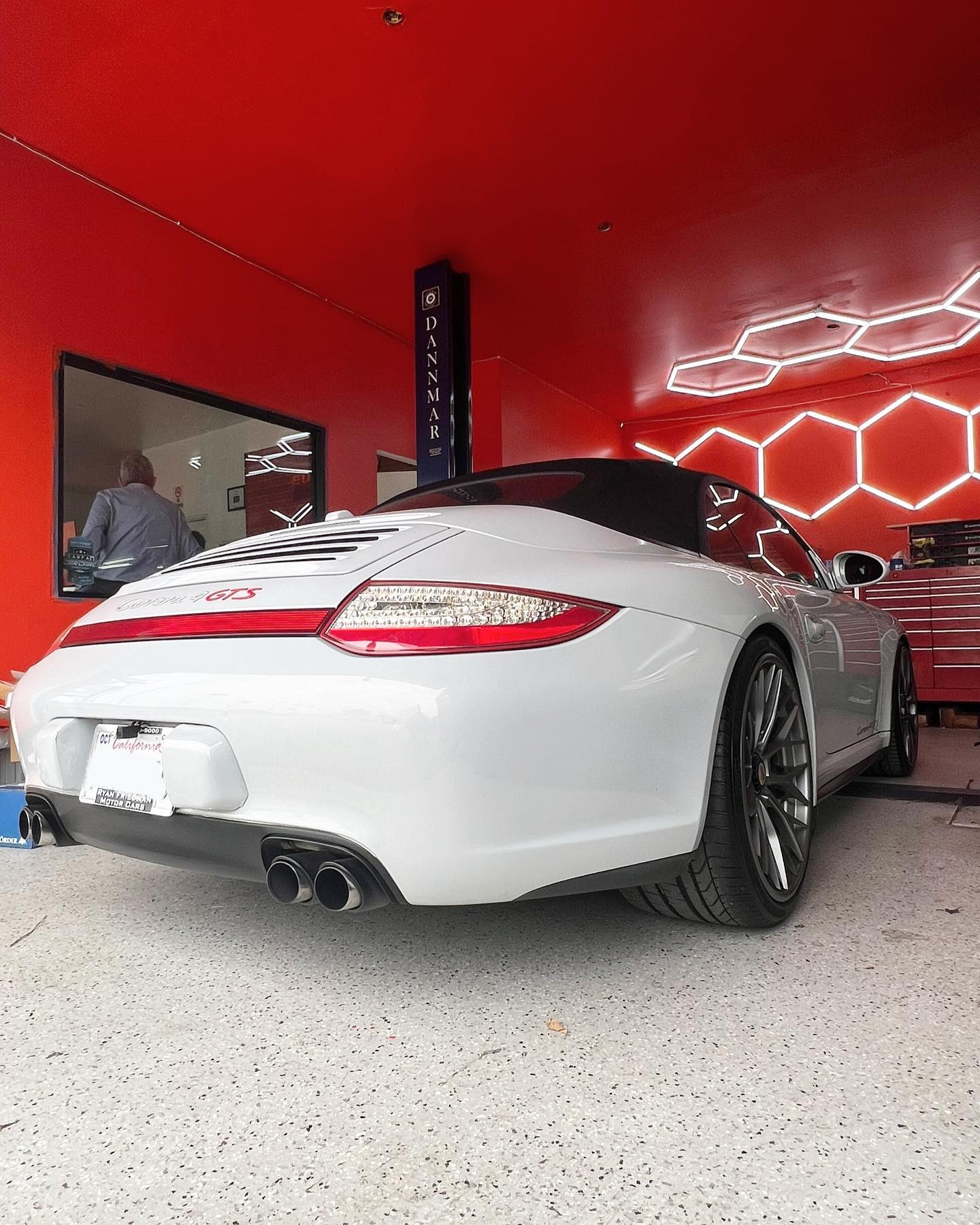 The 2011 Carrera 4 GTS in manual! This one will forever maintain its value. ? #Porsche #AutoRepair #Culvercity