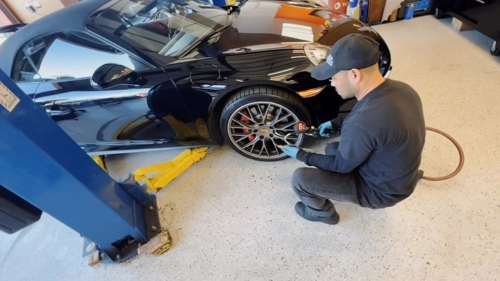 Performing the annual minor service on this Porsche 911 4S. It’s all about the details #Porsche #AutoRepair