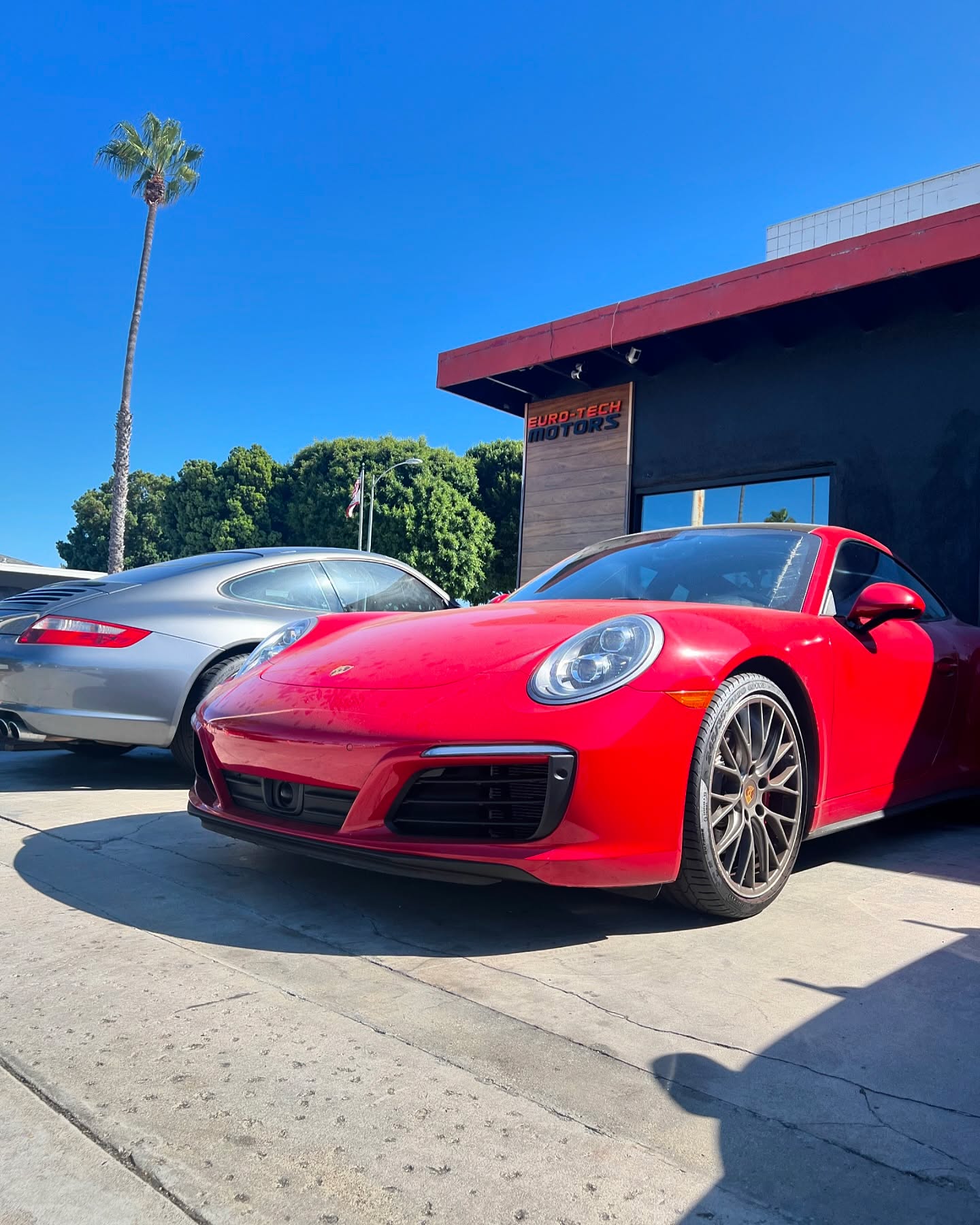 Bring us all the 911s! ☀️? #Porsche