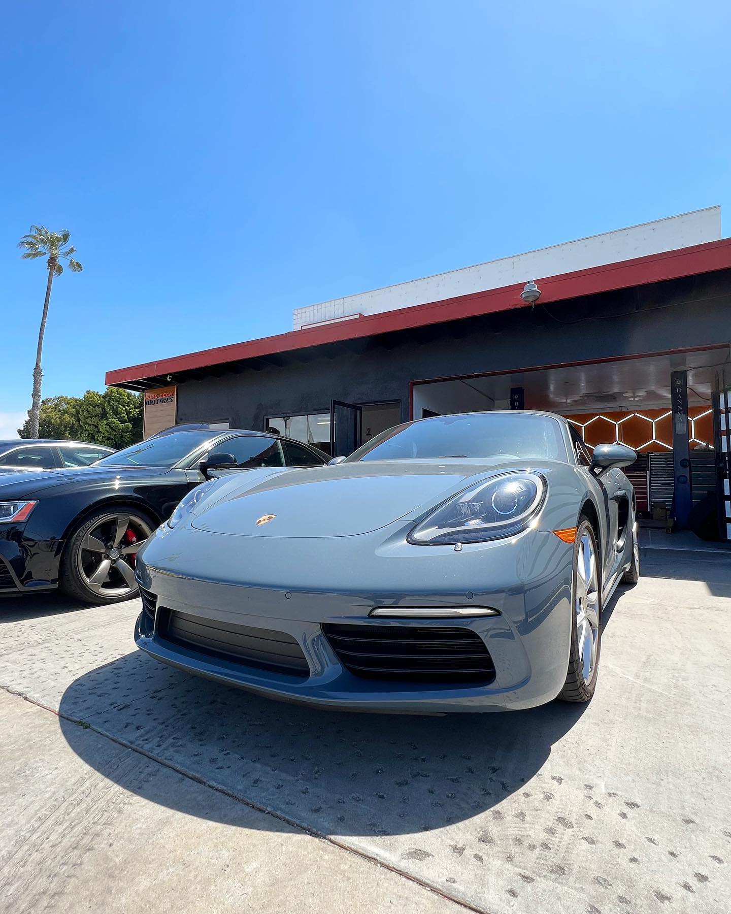 Finally some sun here in LA! ☀️?And a beautiful Boxster S to top it off. #CulverCity #AutoRepair