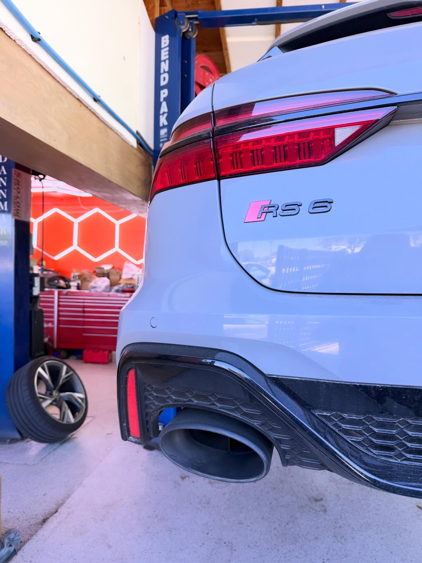 Starting to see more of these Audi RS6s here at the shop! ?