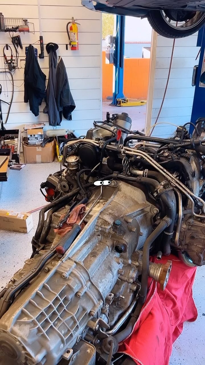 Heart surgery on this 997 911 Turbo ❤️ #Porsche #AutoRepair